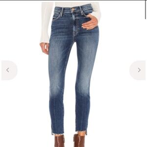 MOTHER stunner zip ankle step fray size 27